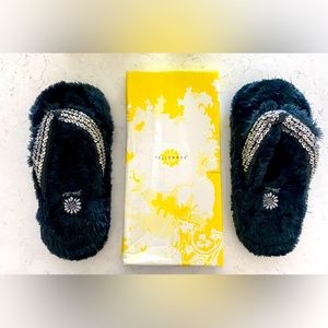 Brand New Yellow Box Happy-P Black Sequin 5M Slippers